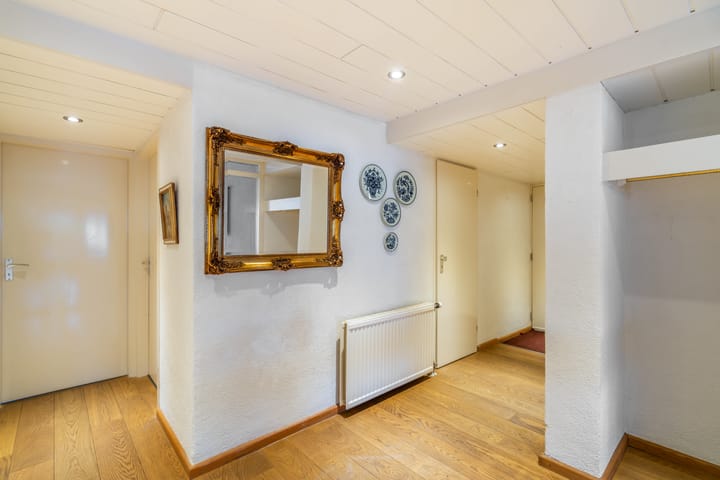 Foto 15 van Parallelweg 33