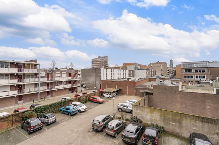 Foto 38 van Parallelweg 33