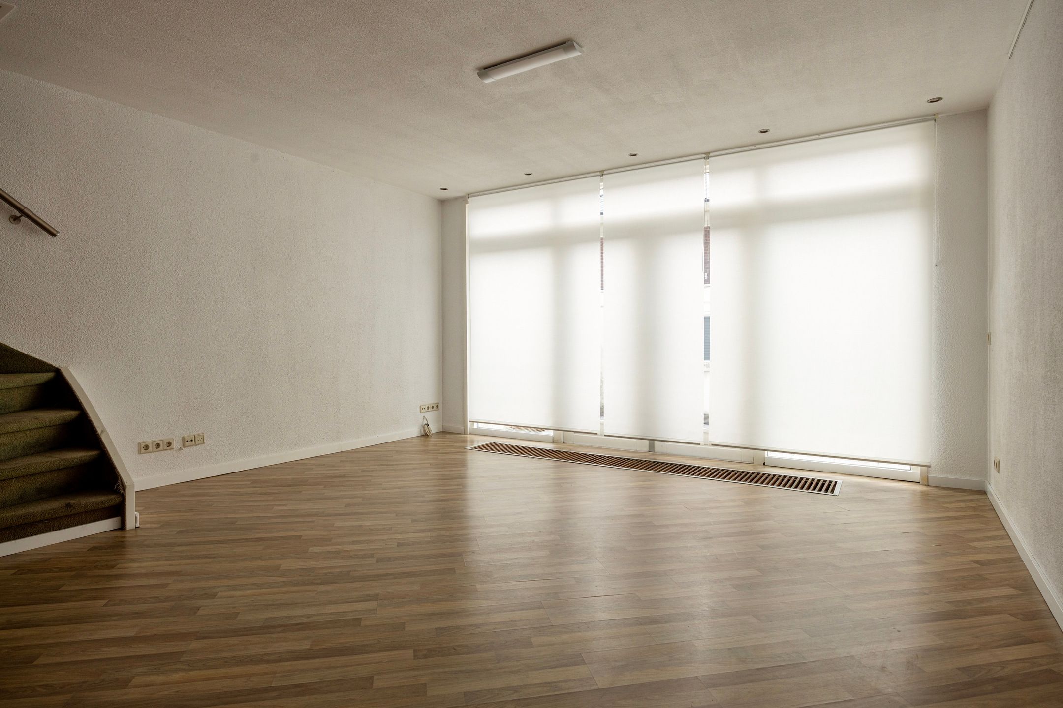 Photo 6 of Willemstraat 25