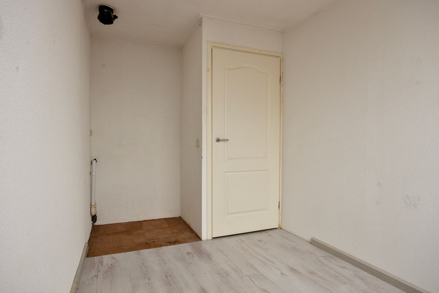 Photo 19 of Willemstraat 25