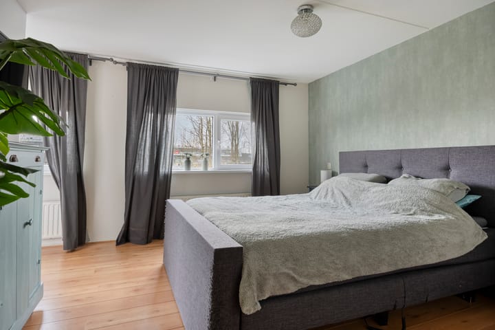 Foto 14 van Keizersmantel 21