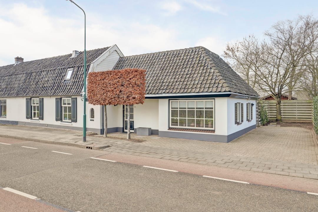 Foto 1 van Bredeweg 16