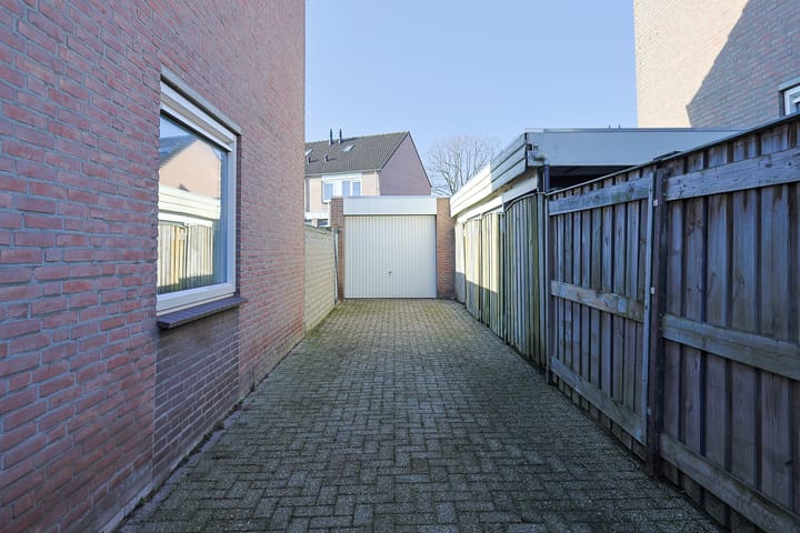 Foto 24 van Maaslaan 83