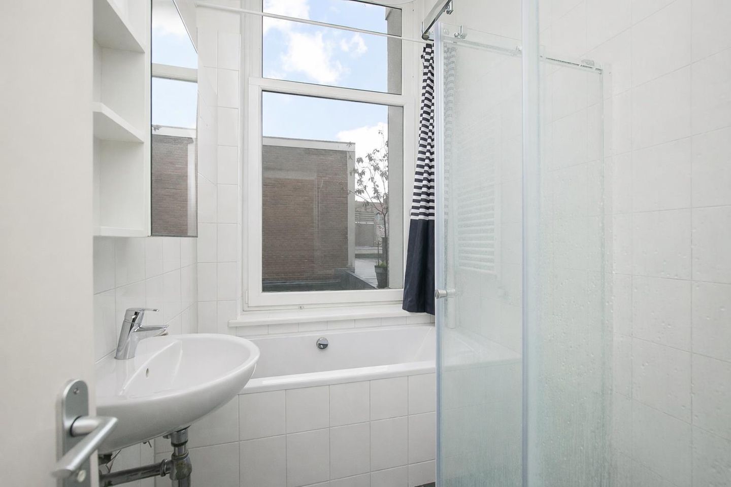 Photo 14 of Gedempte Oude Gracht 52-A