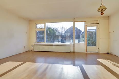 Heilige Stoel 5904 tertiary image