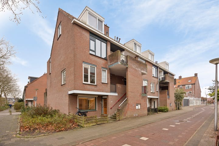 Photo 2 of Vlinderveen 201