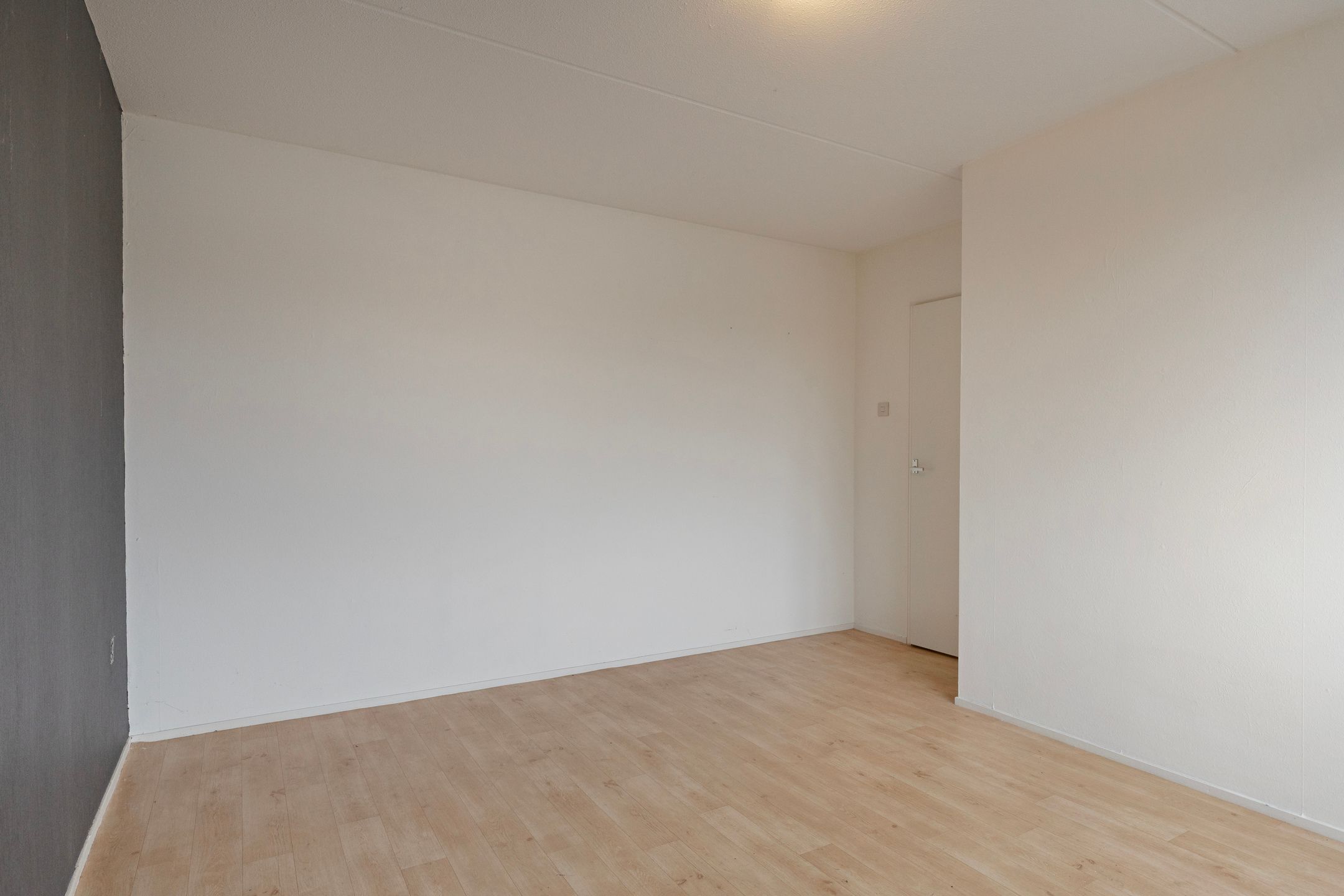 Photo 12 of Diepenbroekstraat 49