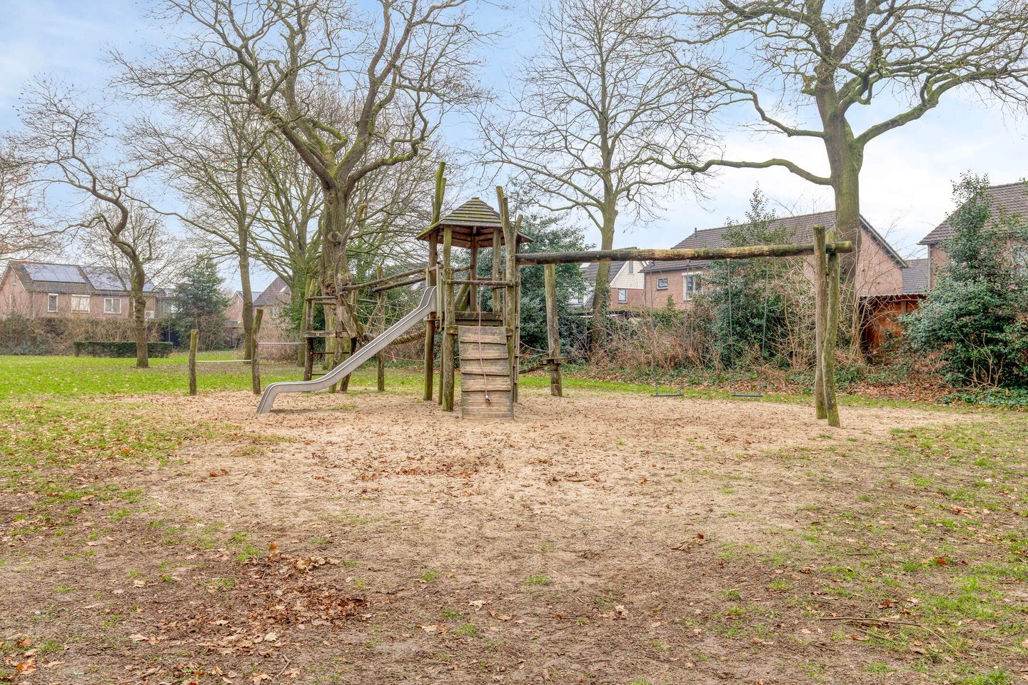 Photo 25 of Diepenbroekstraat 49