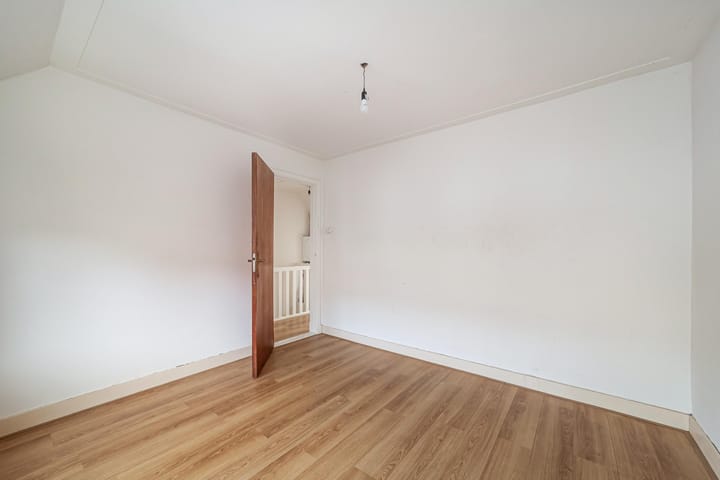 Foto 16 van Lorkenstraat 1