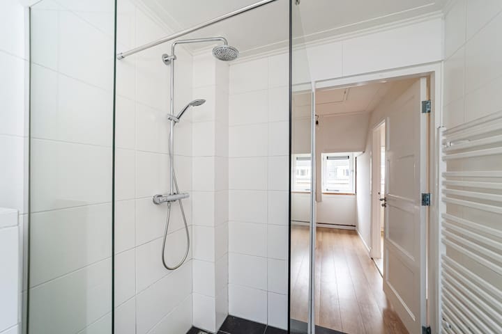 Foto 18 van Lorkenstraat 1