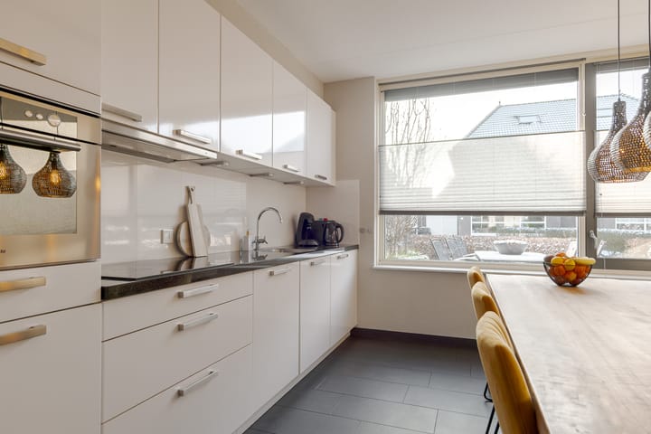 Foto 11 van Brunel 32