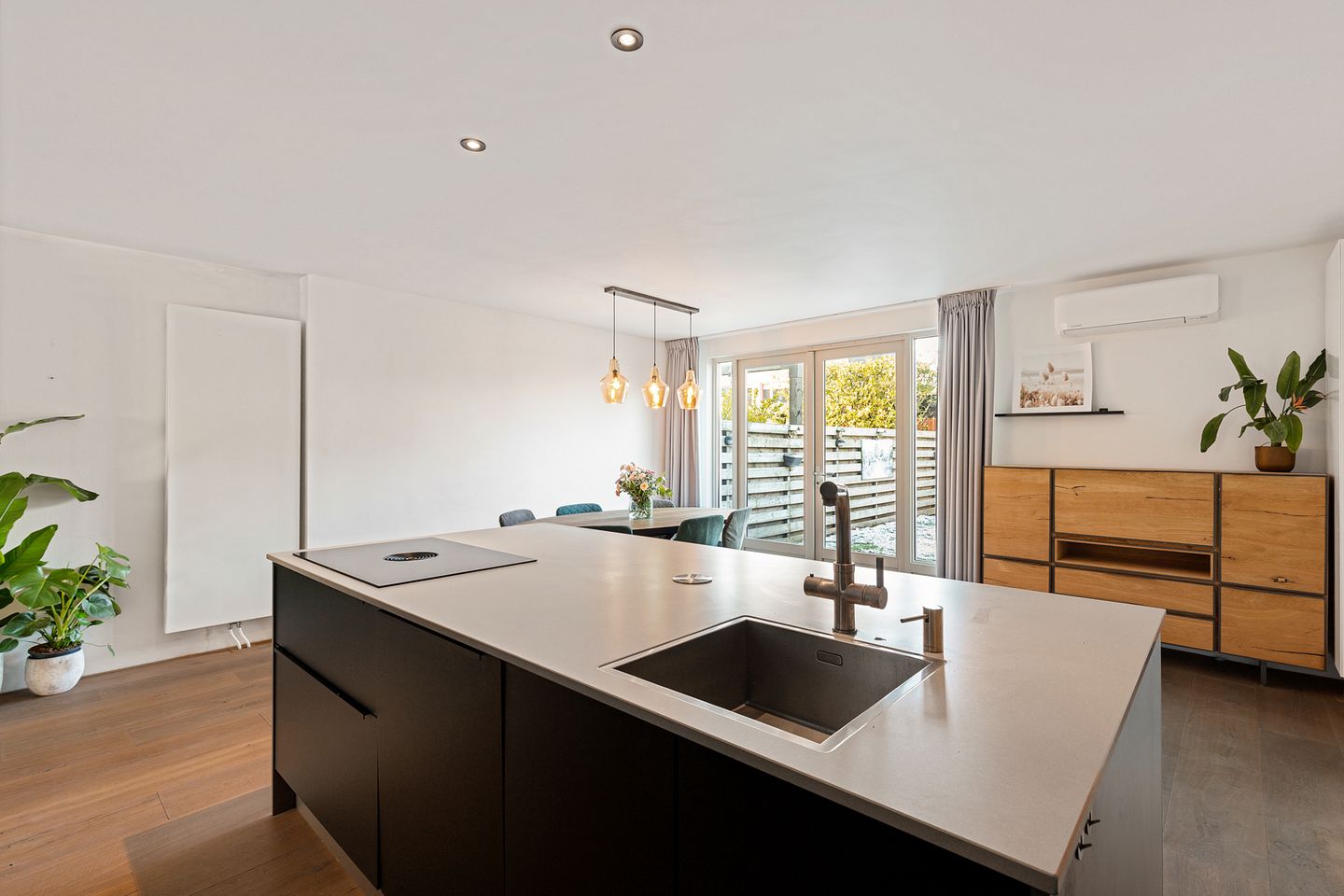 Foto 5 van Dagpauwoog 4