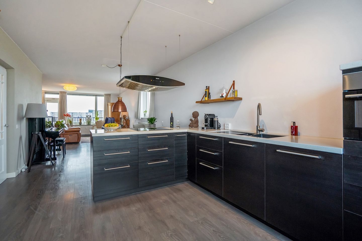 Foto 4 van Hammarskjöldlaan 347