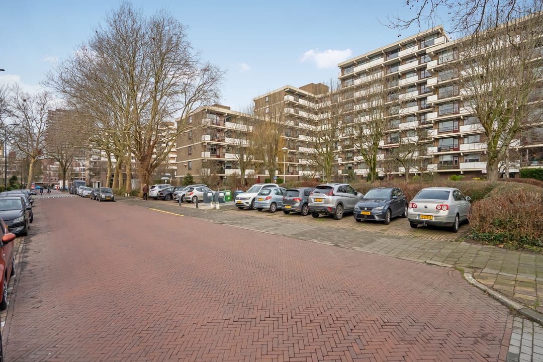 Foto 26 van Hammarskjöldlaan 347