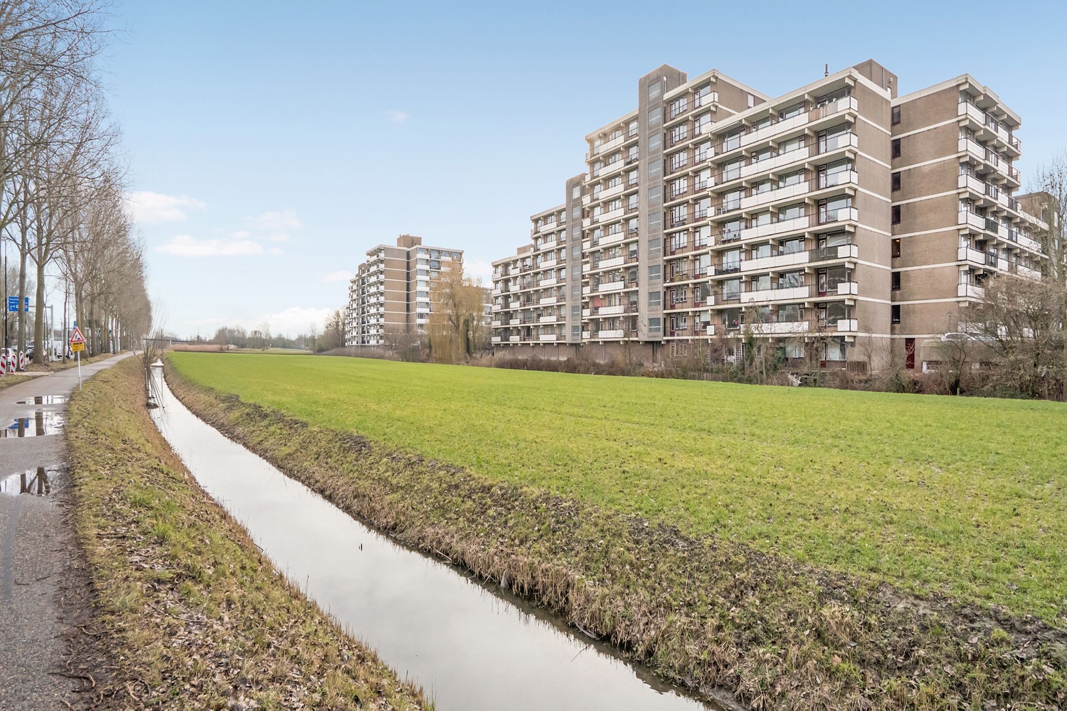 Foto 27 van Hammarskjöldlaan 347