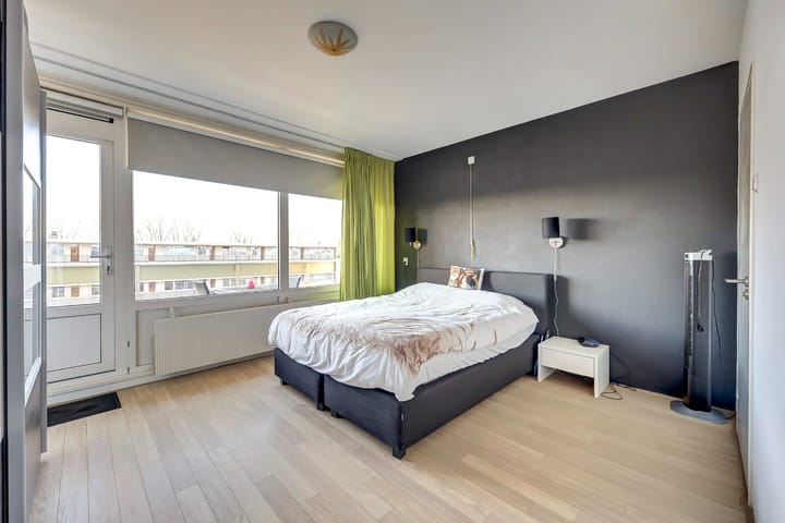 Photo 14 of Everaertstraat 337