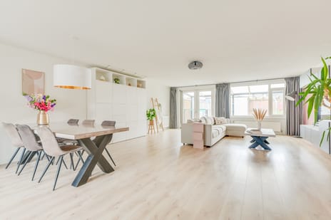 John Raedeckerhof 33 secondary image