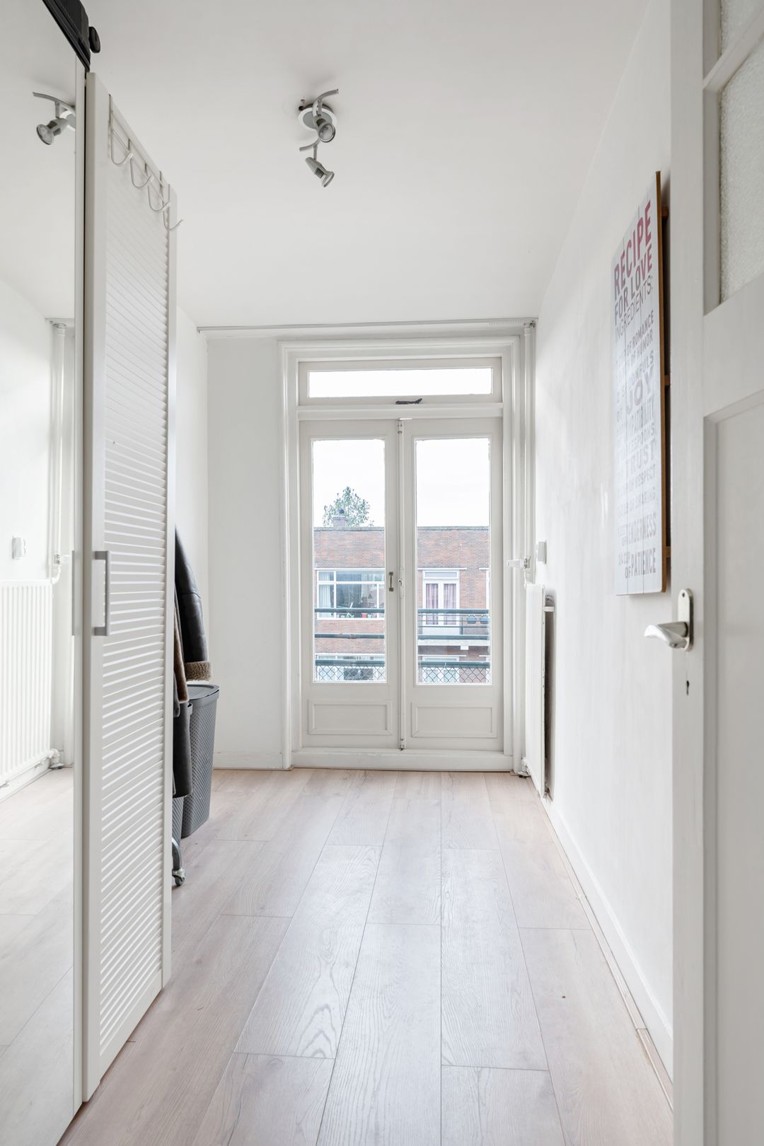 Foto 22 van Van Beuningenstraat 11-02L