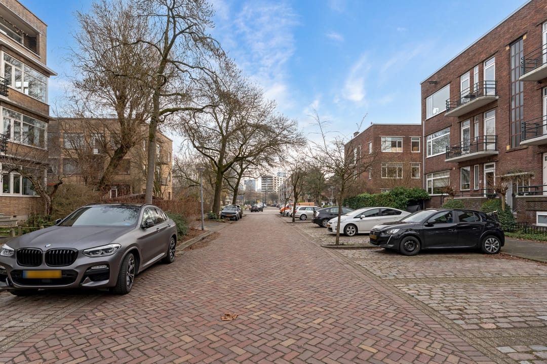 Foto 28 van Van Beuningenstraat 11-02L