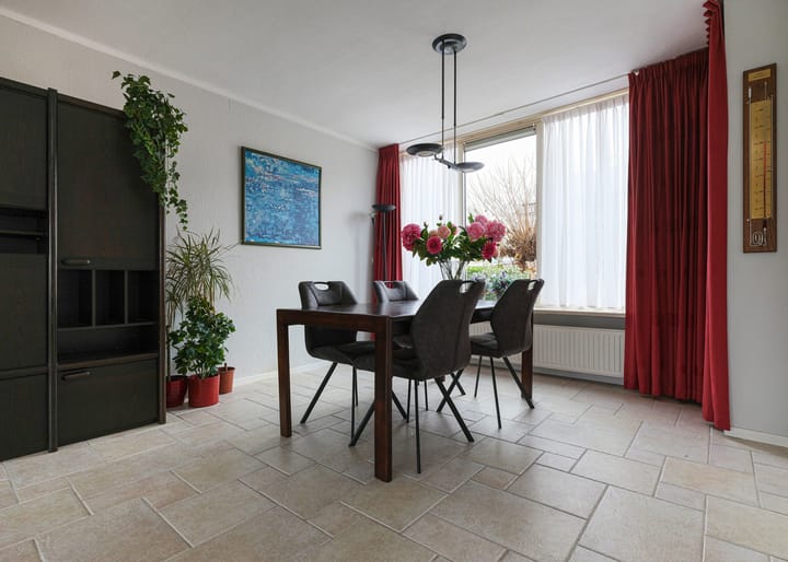 Foto 6 van van Asperenstraat 11