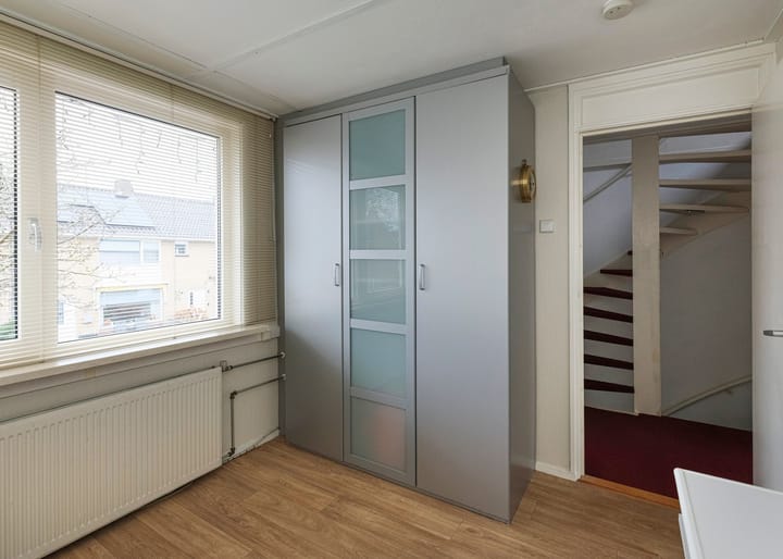 Foto 12 van van Asperenstraat 11