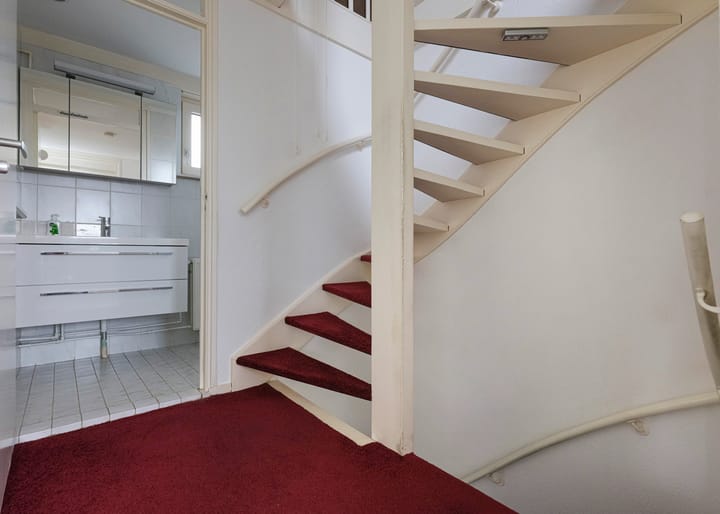 Foto 15 van van Asperenstraat 11