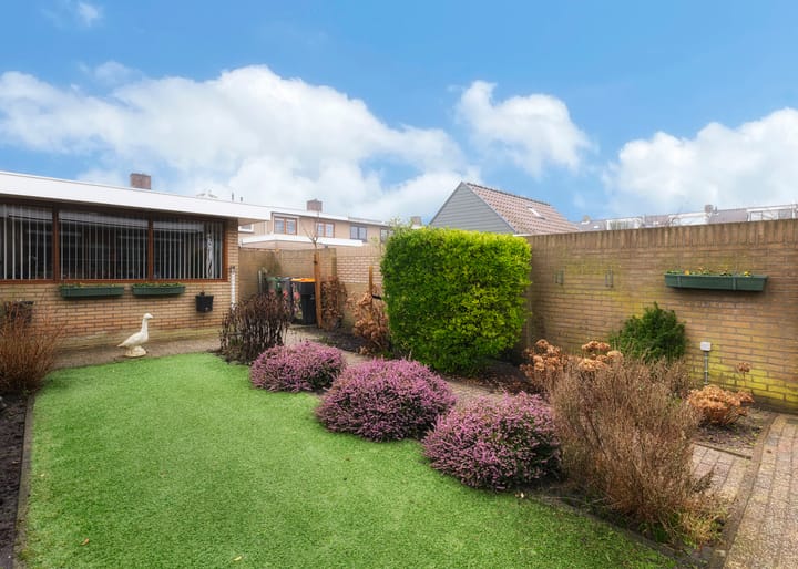 Foto 20 van van Asperenstraat 11