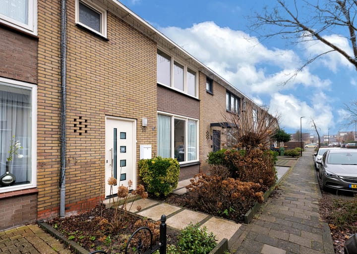 Foto 26 van van Asperenstraat 11