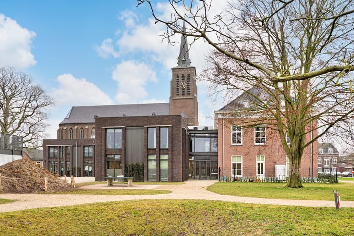 Photo 24 of Esdonkstraat 6-B