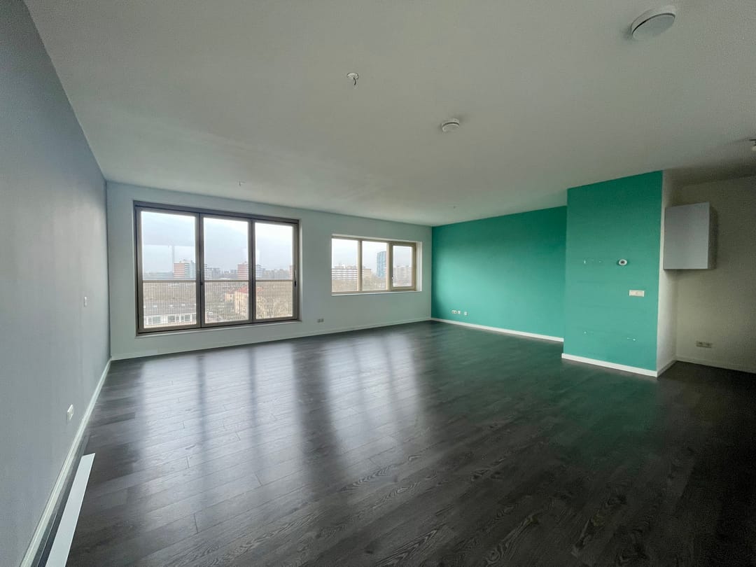 Photo 2 of Klaroenstraat 111