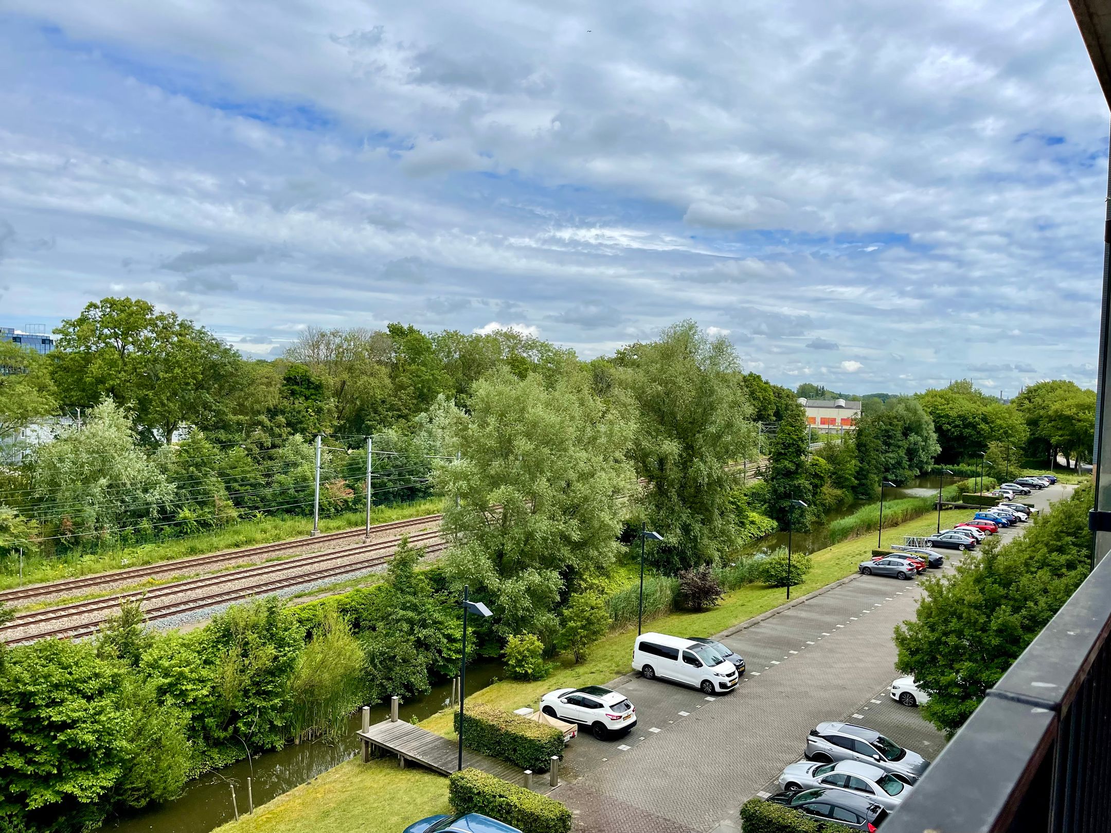 Photo 12 of Klaroenstraat 111