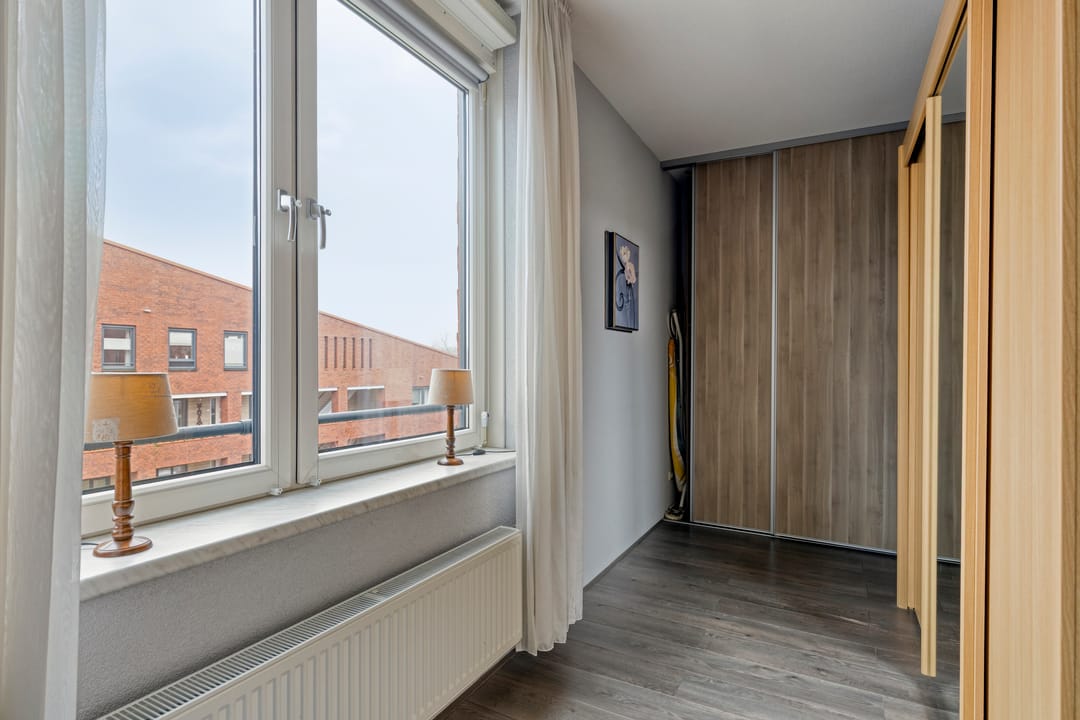 Foto 41 van S.L. Louwesstraat 40