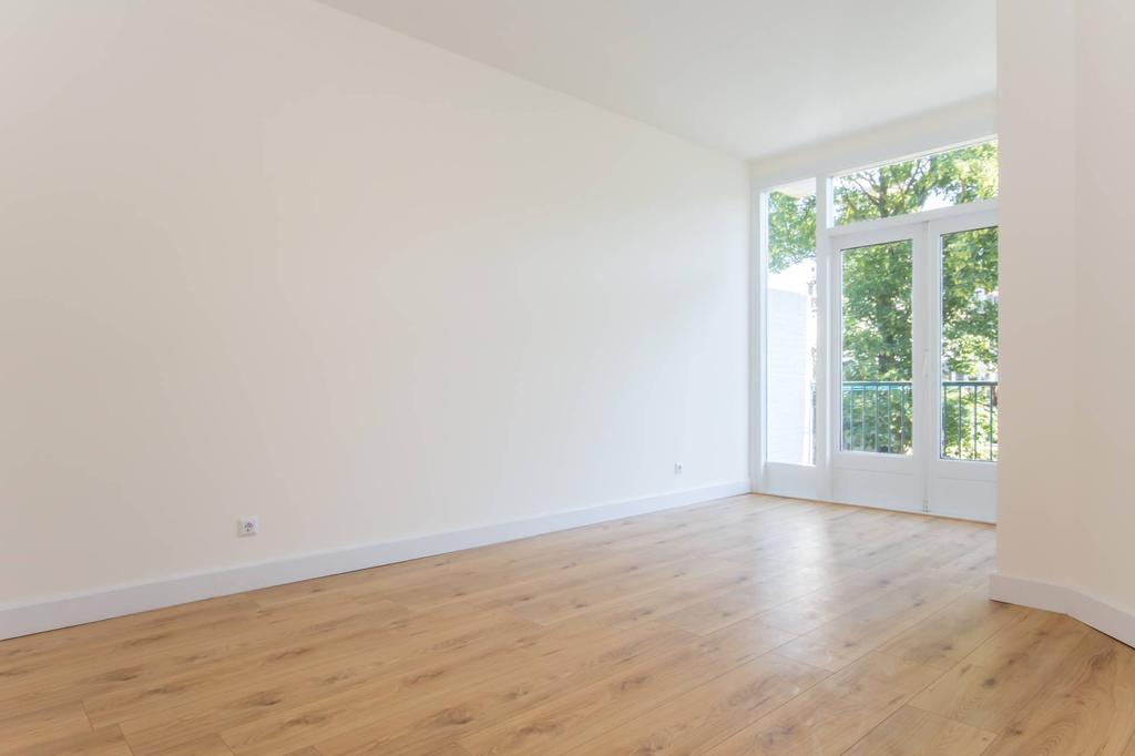 Photo 11 of Lunterenstraat 15