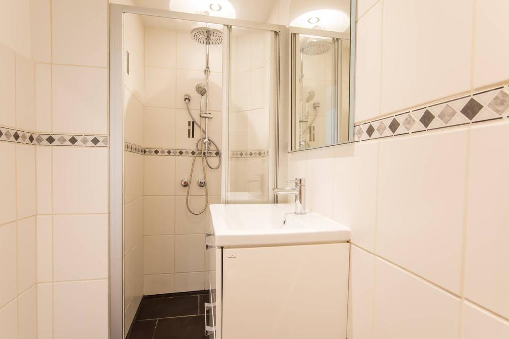 Photo 16 of Lunterenstraat 15