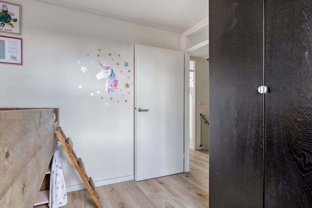 Photo 32 of Richard Holpad 3