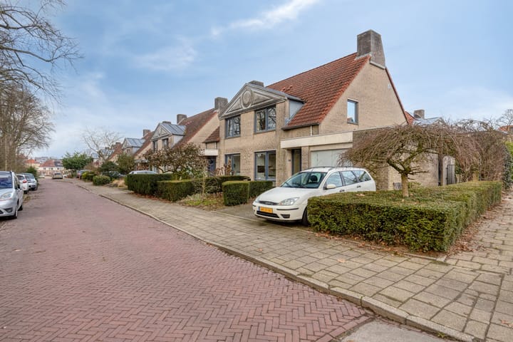 Foto 44 van Pater Blommaertlaan 35