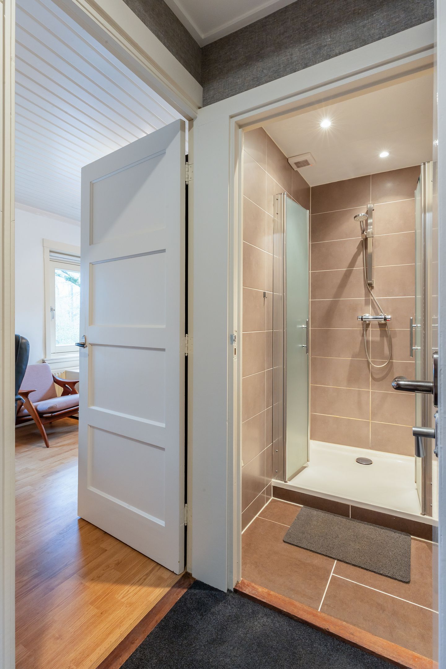 Foto 34 van Schuttersweg 133