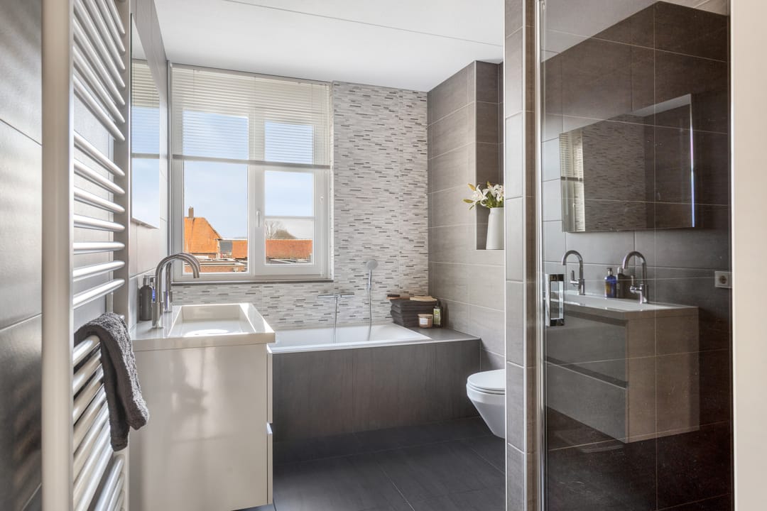 Foto 23 van Pastoor van Tielstraat 66