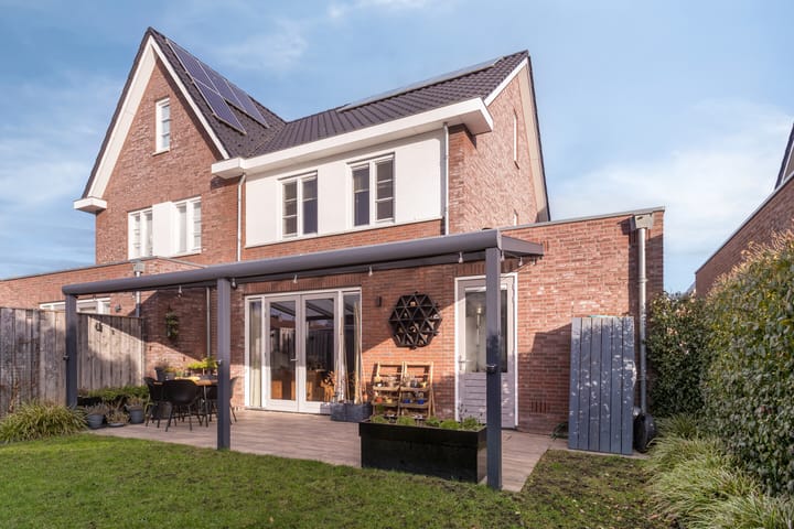 Foto 29 van Pastoor van Tielstraat 66