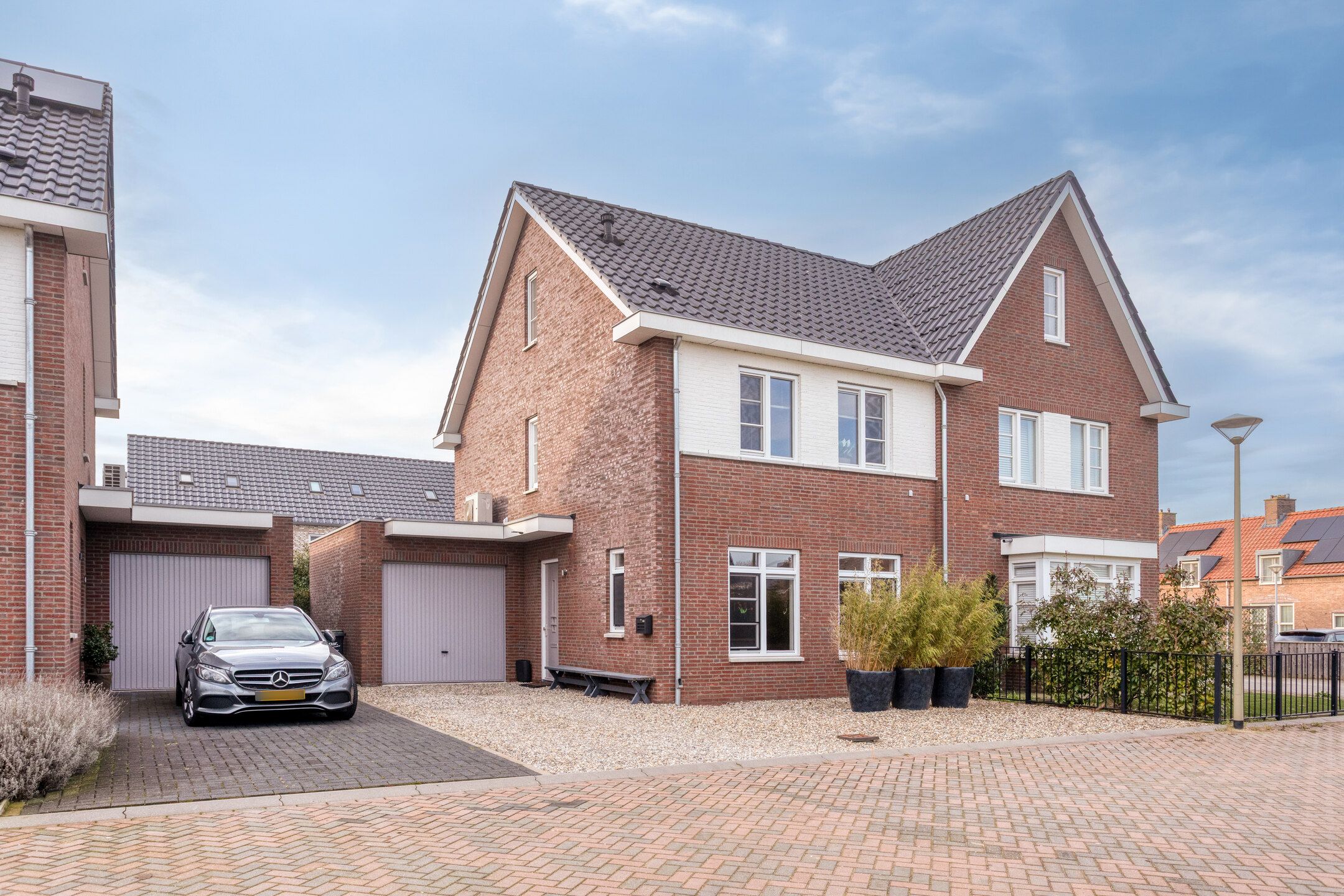 Foto 33 van Pastoor van Tielstraat 66