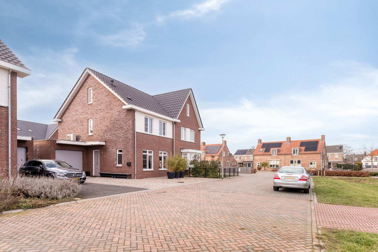 Foto 34 van Pastoor van Tielstraat 66