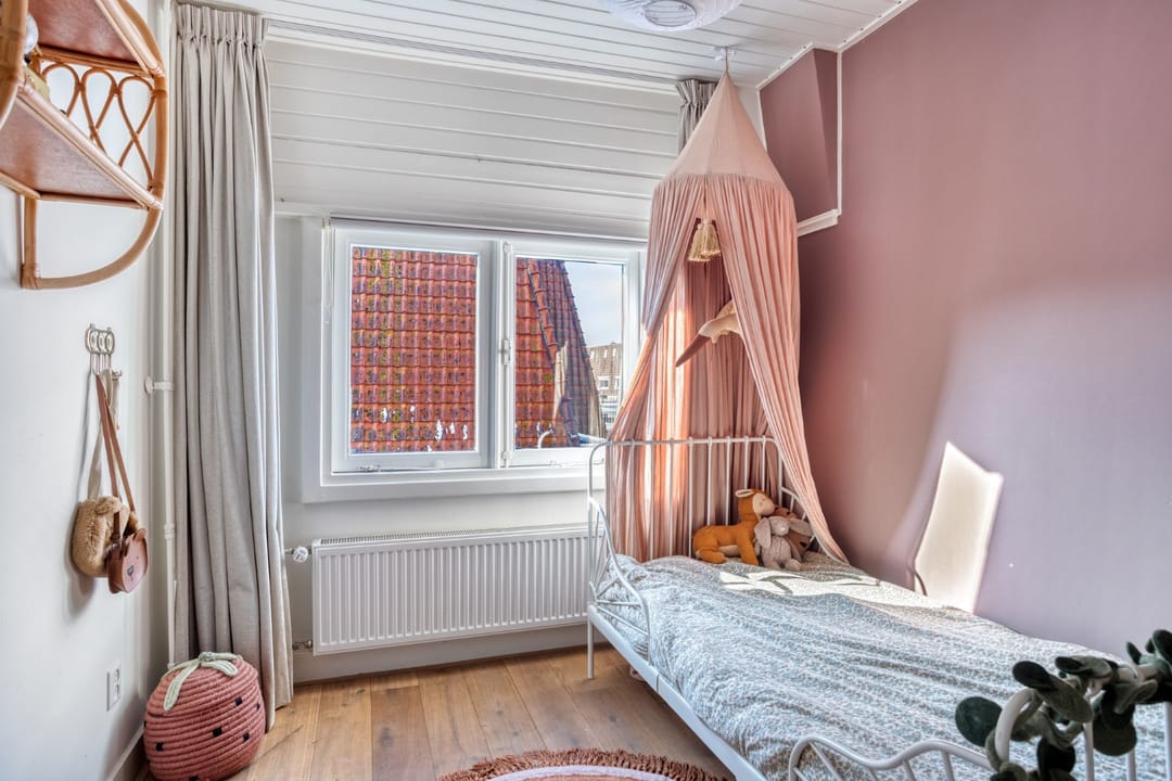 Photo 28 of Apeldoornsestraat 13