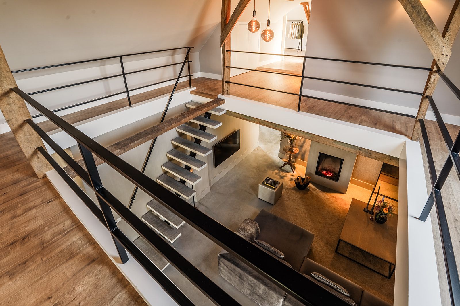 Photo 39 of Renswoudseweg 8