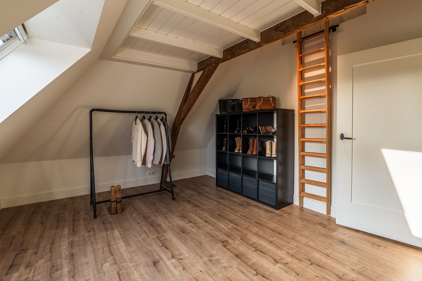 Photo 44 of Renswoudseweg 8