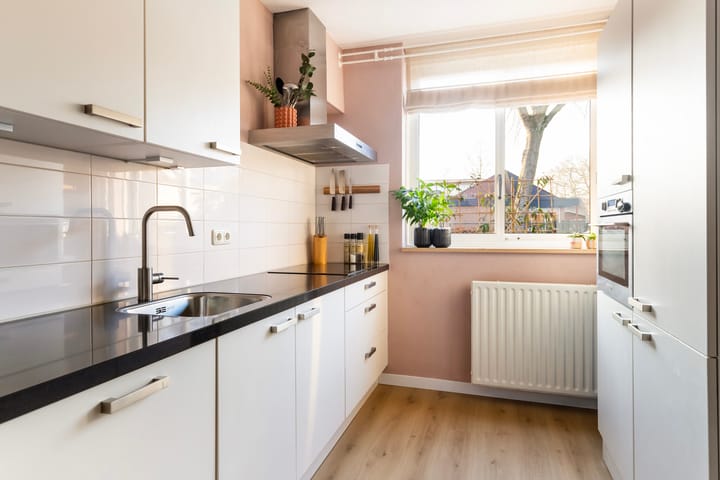 Photo 6 of Schoutenveld 902