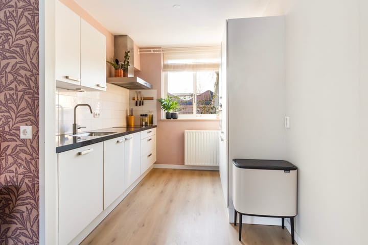 Photo 7 of Schoutenveld 902