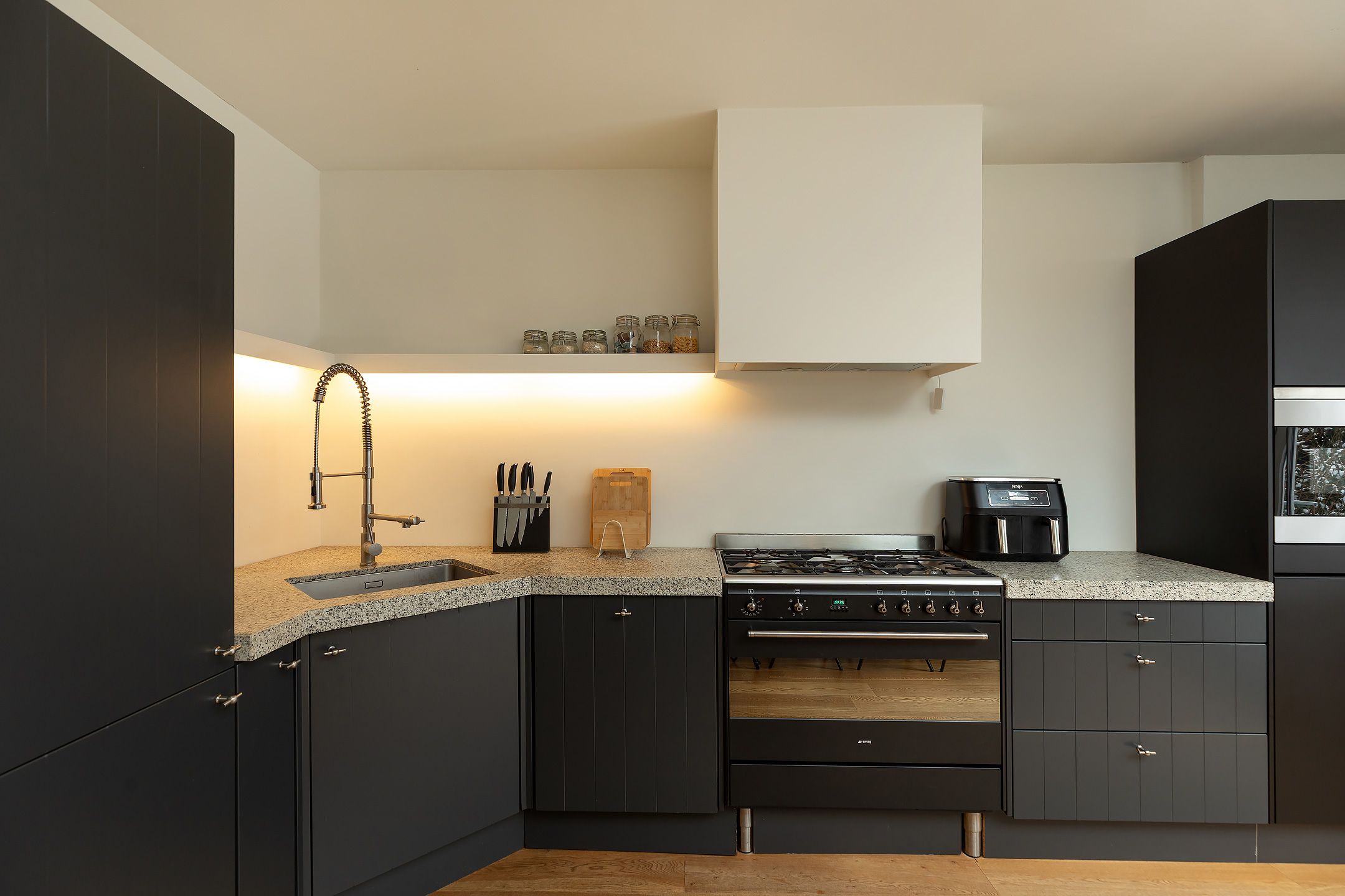 Foto 9 van Hazenstraat 8