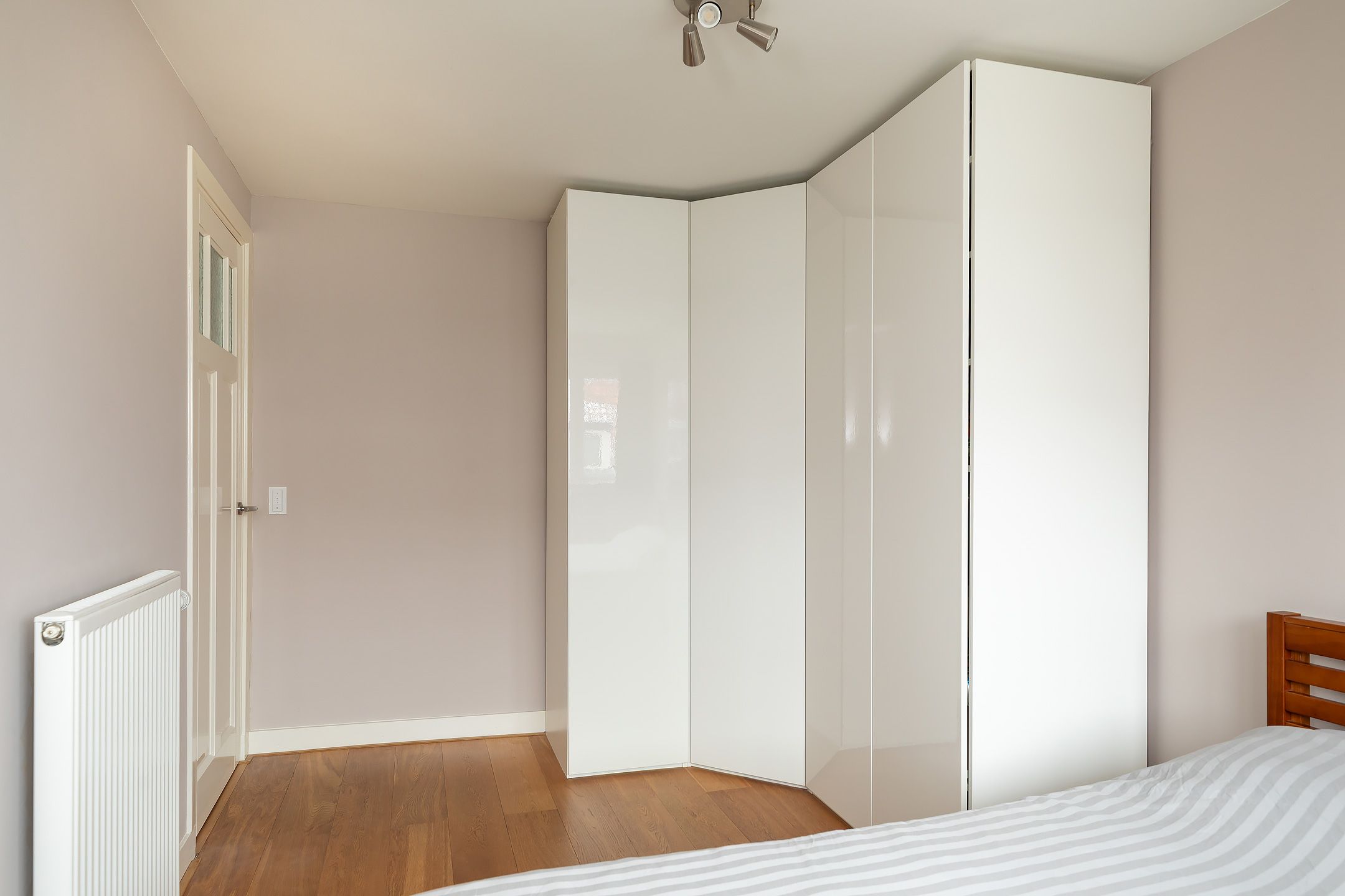 Foto 15 van Hazenstraat 8