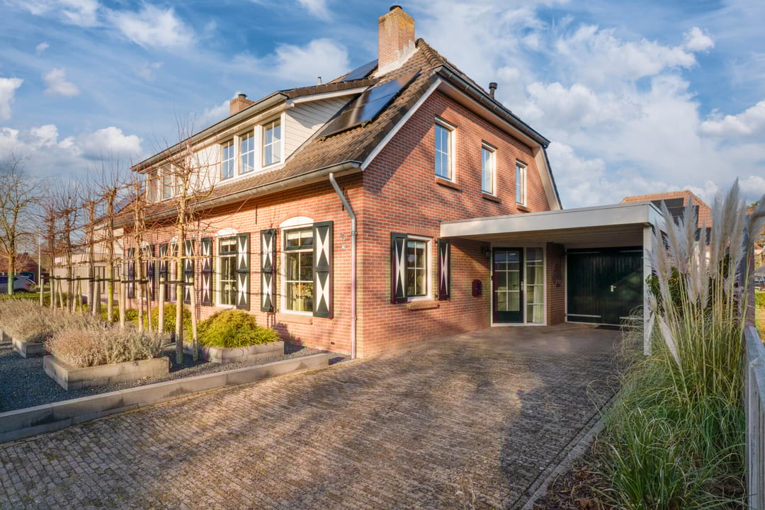 Photo 1 of Hoge Oever 29