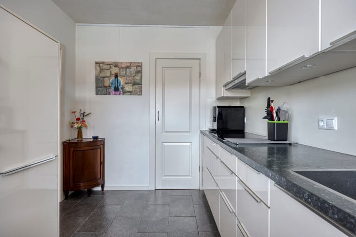 Photo 11 of Vernhoutstraat 5